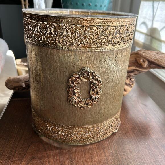 Vintage Ormolu Rose Filigree Vanity Footed Trash Can Hollywood Glam Mid Century - Picture 1 of 12
